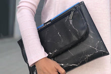 Load image into Gallery viewer, MARBLE BLACK ORTA LAPTOP