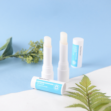 Load image into Gallery viewer, Real Barrier - Extreme Moisture Lip Balm 3.2gr