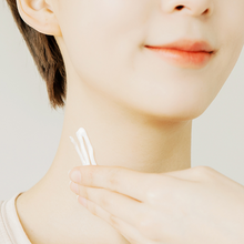 Load image into Gallery viewer, Rootree - Tree Therapy Rejuvenating Eye Neck Treatment 50g