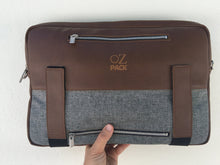Load image into Gallery viewer, TRAVELER KOYU KAHVE BÜYÜK LAPTOP
