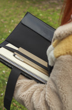 Load image into Gallery viewer, MARBLE BLACK ORTA LAPTOP
