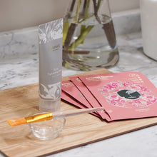 Load image into Gallery viewer, Shangpree - Pore Tightening Mask 100ml

